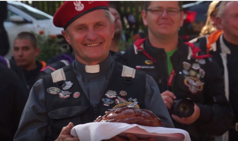 Tak Rosjanie powitali polskich motocyklistów z Rajdu Katyńskiego (Video)