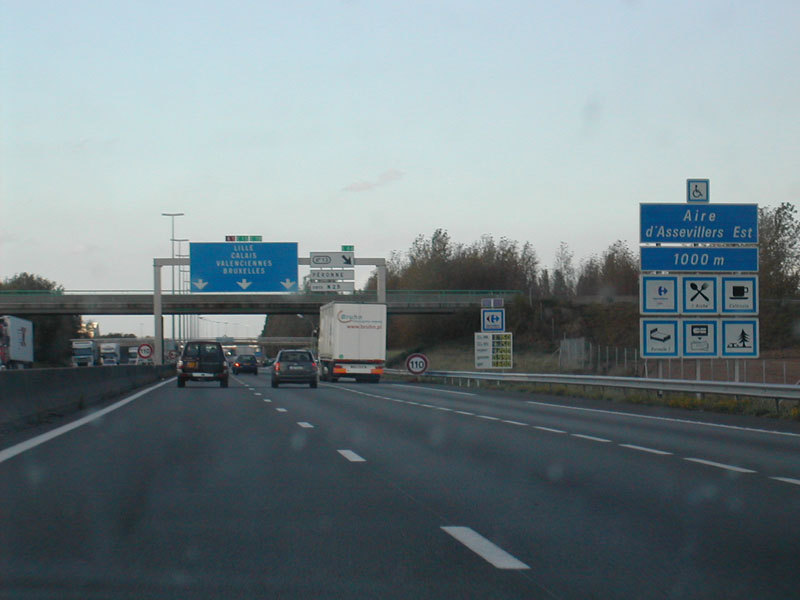 Romowie zablokowali francuską autostradę. Żądają uwolnienia aresztowanego