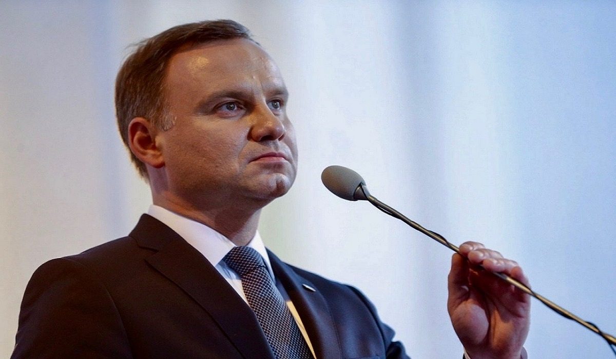 Ostra krytyka decyzji Dudy. Spadły na niego gromy