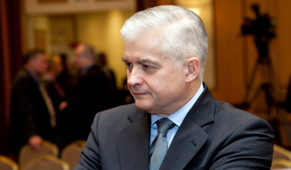Cimoszewicz: "Polacy BRALI udział w Holocauście"
