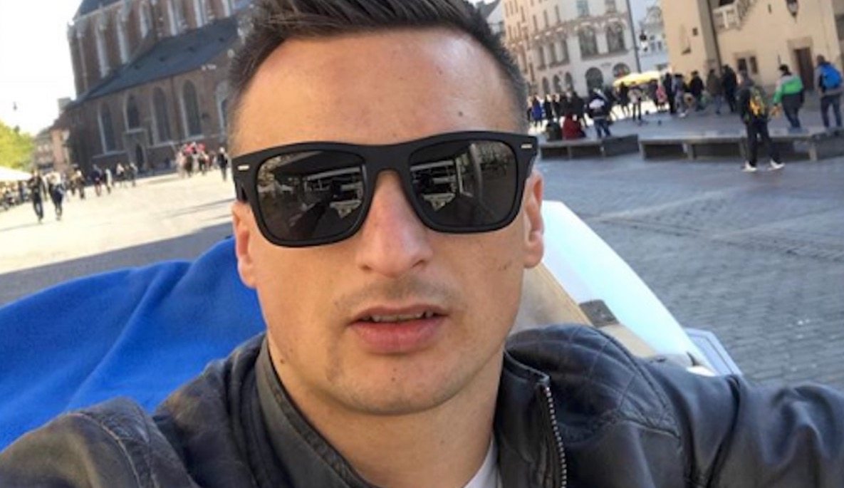NAWALONY Peszko udziela wywiadu. "Nie przerywaj mi, jak polewam"