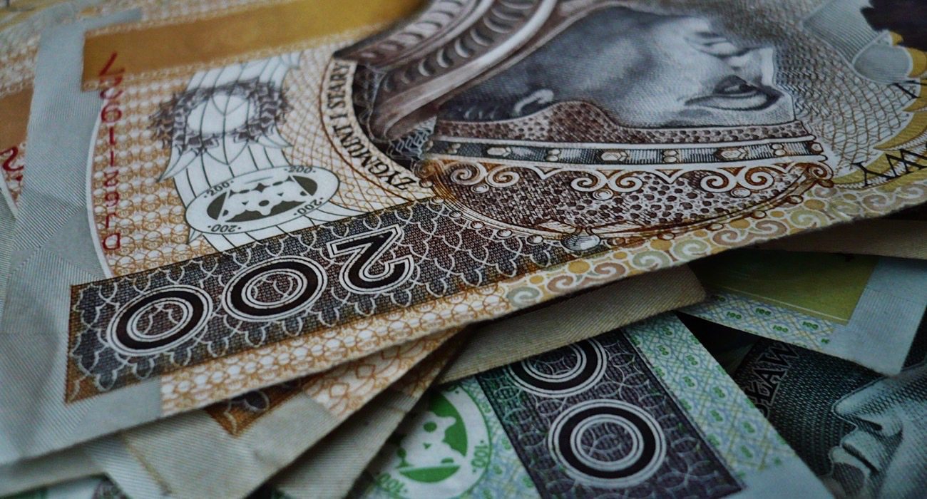 Pobierasz 500 plus? Rząd masowo odbiera świadczenie