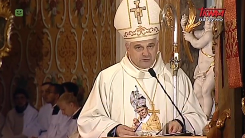 Episkopat apeluje o więcej krzyży w szkołach