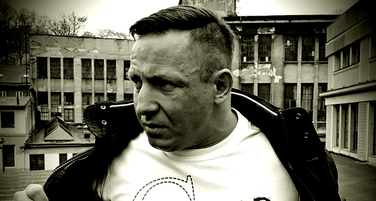 Ohydna teoria mediów o śmierci Chady. "Żyje, to promocja płyty"
