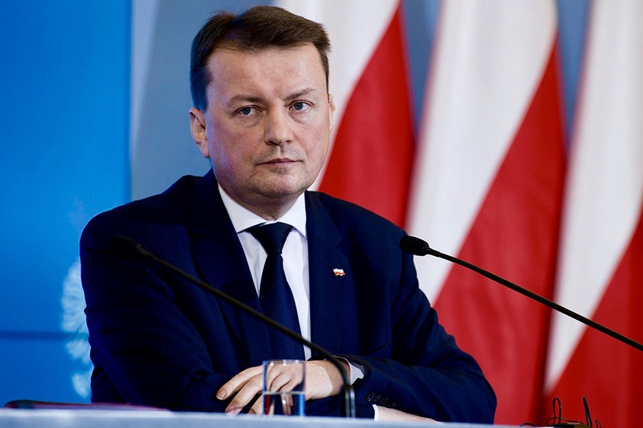 Prokuratura zajmie się Błaszczakiem. Chodzi o przejęcie placu Piłsudskiego