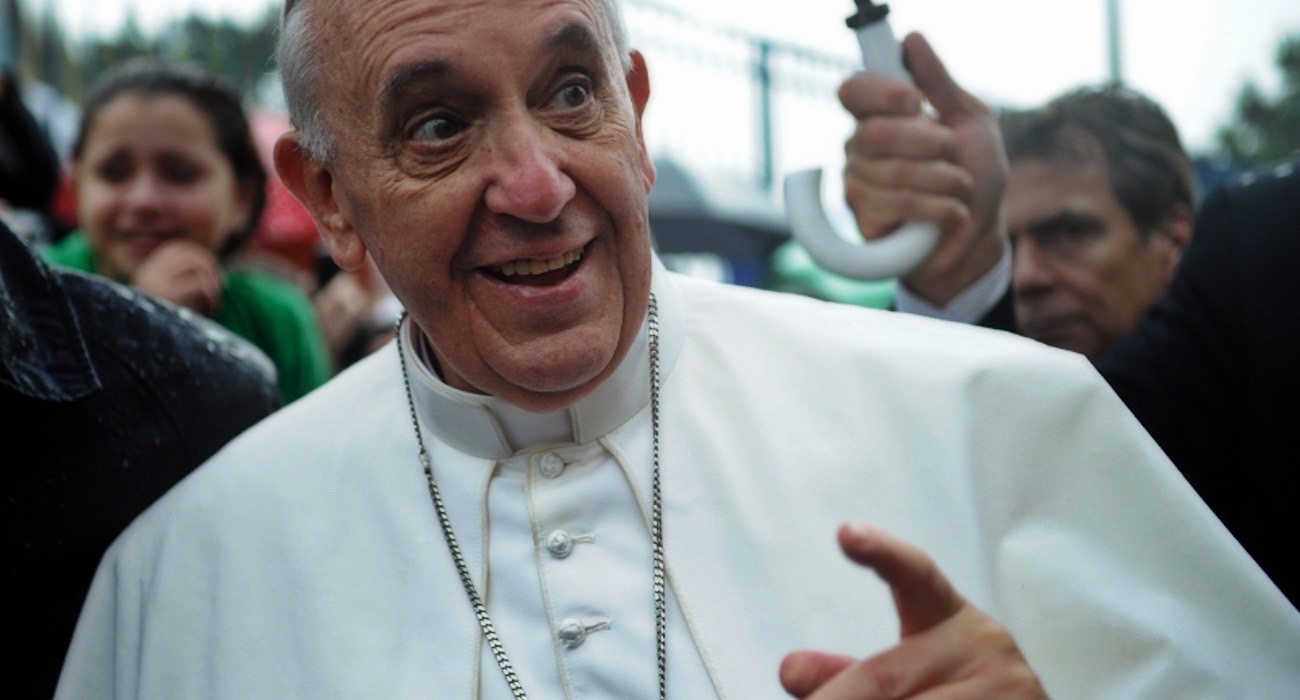 NAJWAŻNIEJSZA zasada wiary obalona. Franciszek: Nie ma czegoś takiego jak...