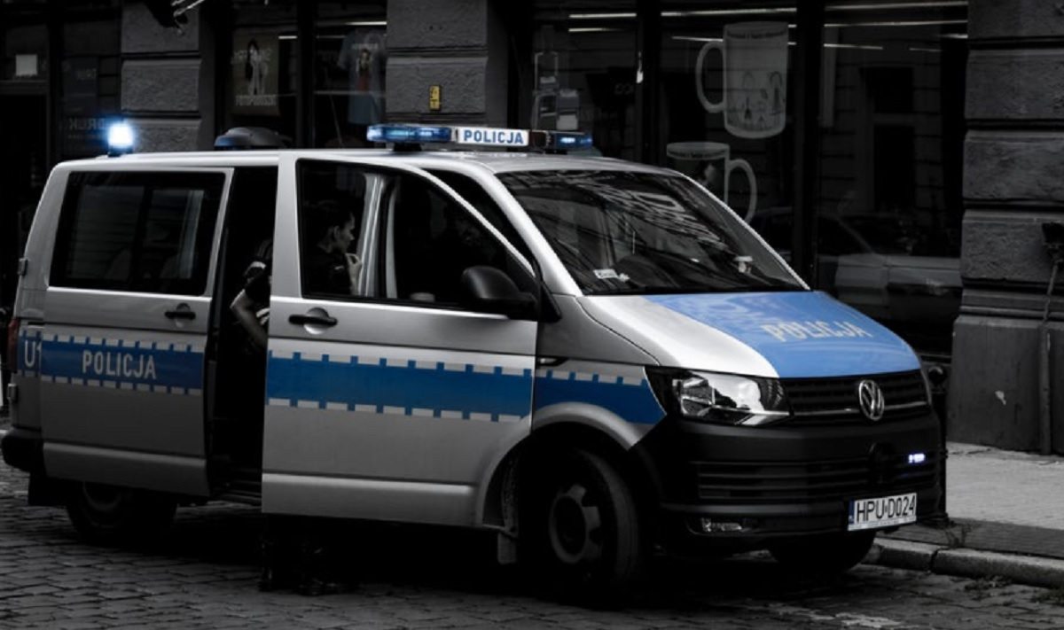 Piekło na wielkanocnej libacji. Gospodarz nie żyje, goście trzeźwieją
