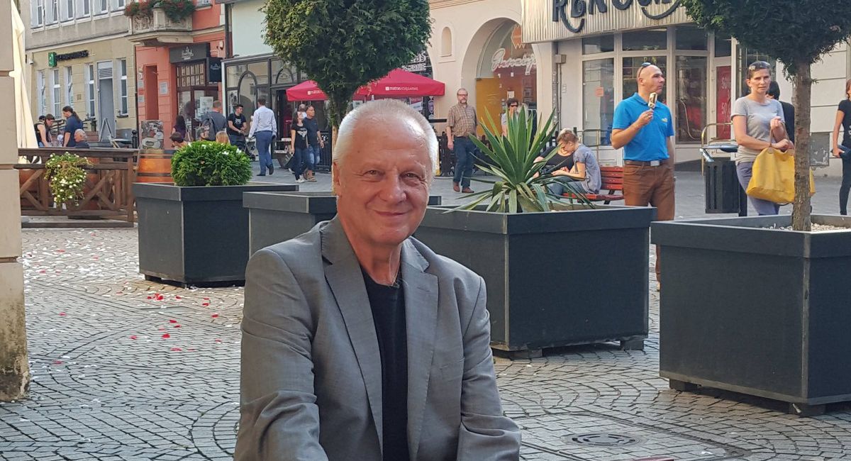 Niesiołowski: PiS-owcy tylko napychają się i bronią koryta jak niepodległości