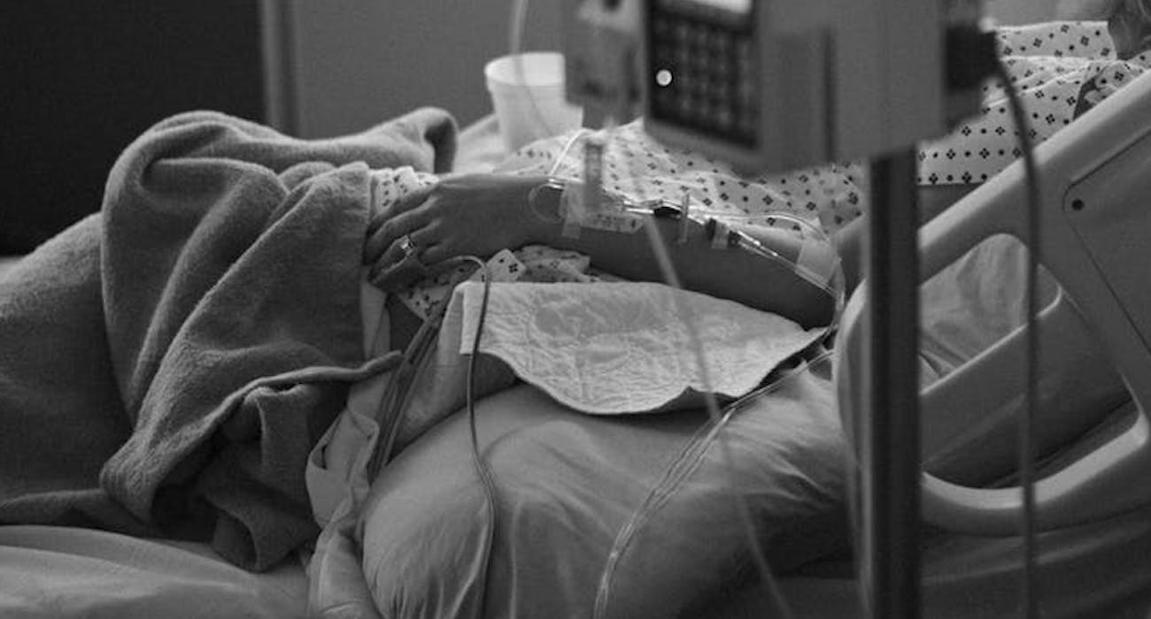 Nowotwór nie ustępuje. Tragiczne wieści o słynnej aktorce