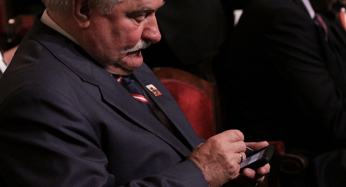 Zrobił to Tusk, teraz Lech Wałęsa. Zwolennicy są pod wrażeniem