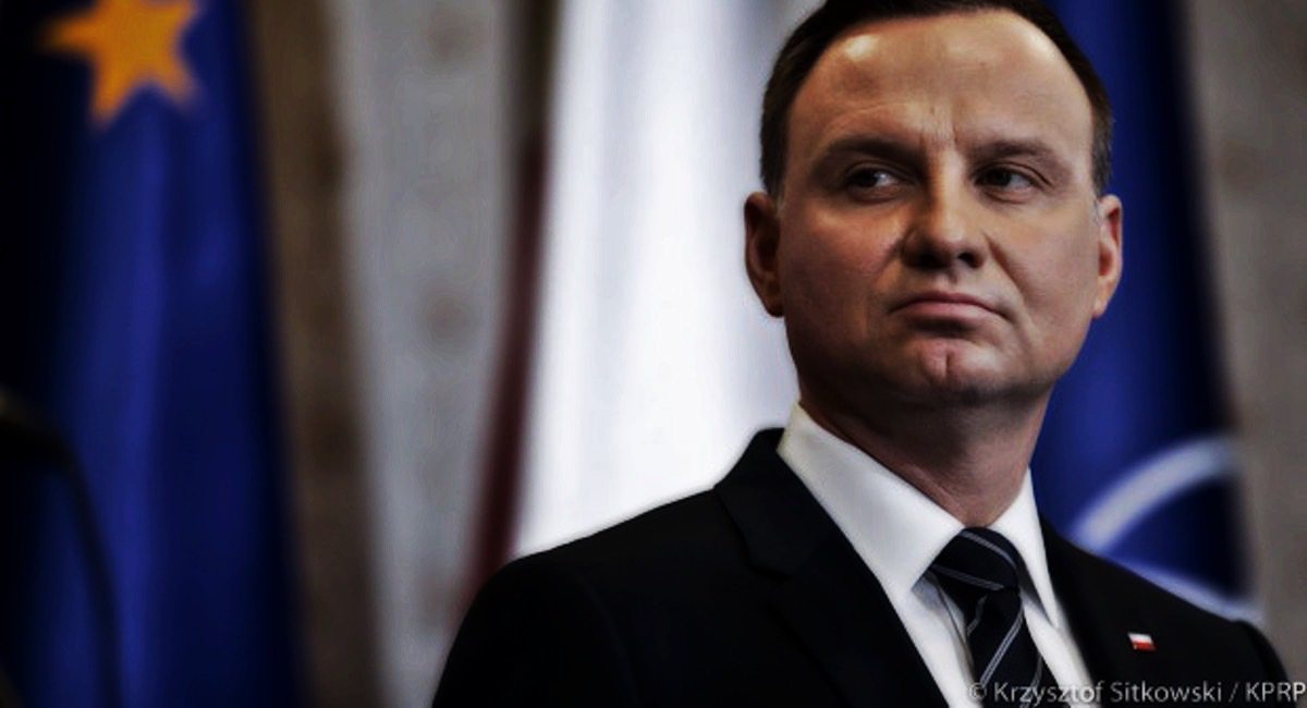 Duda przyłapany na kłamstwie! Jak się z tego wytłumaczy?