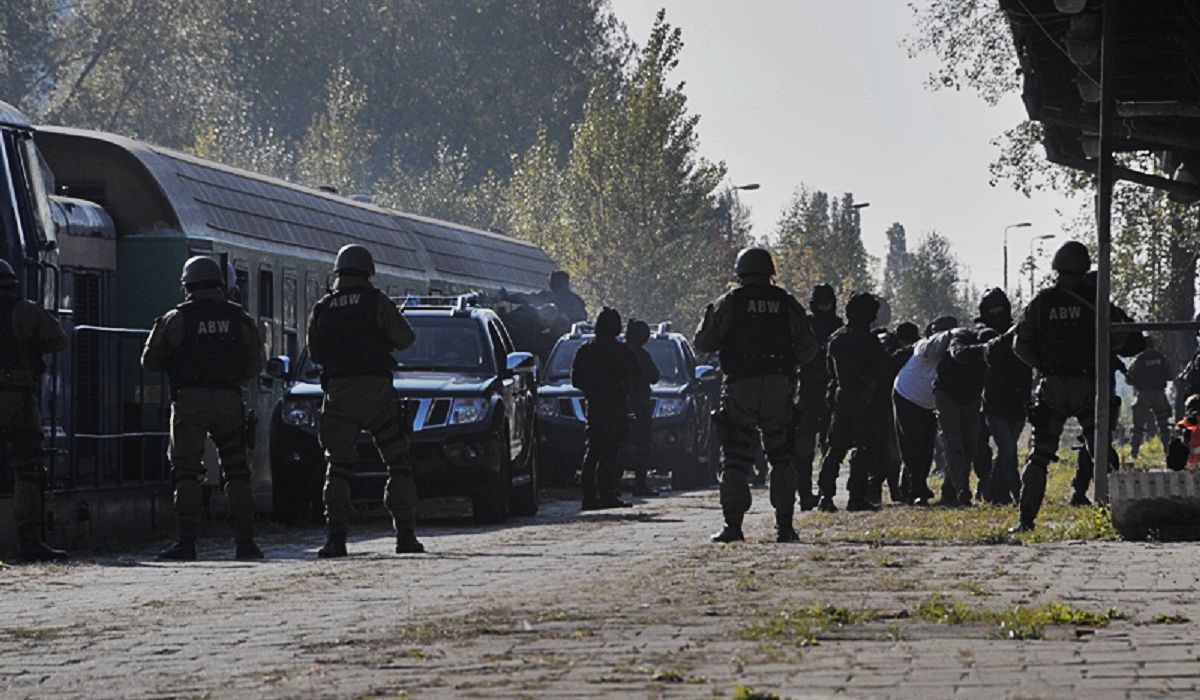 Warszawie grozi atak. Służby rozpoczęły przygotowania