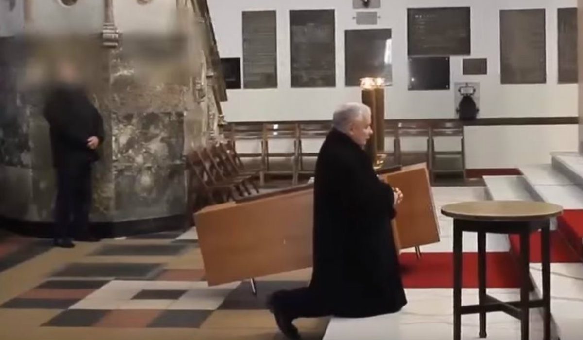 Komunia św. nie dla Kaczyńskiego. Kościół ODWRACA SIĘ od prezesa PiS