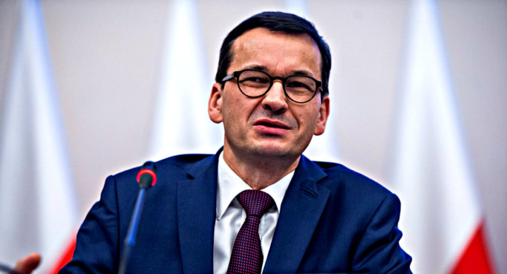 "Ludzie o kamiennych sercach nie powinni nas pouczać". Morawiecki zabrał głos ws. protestujących