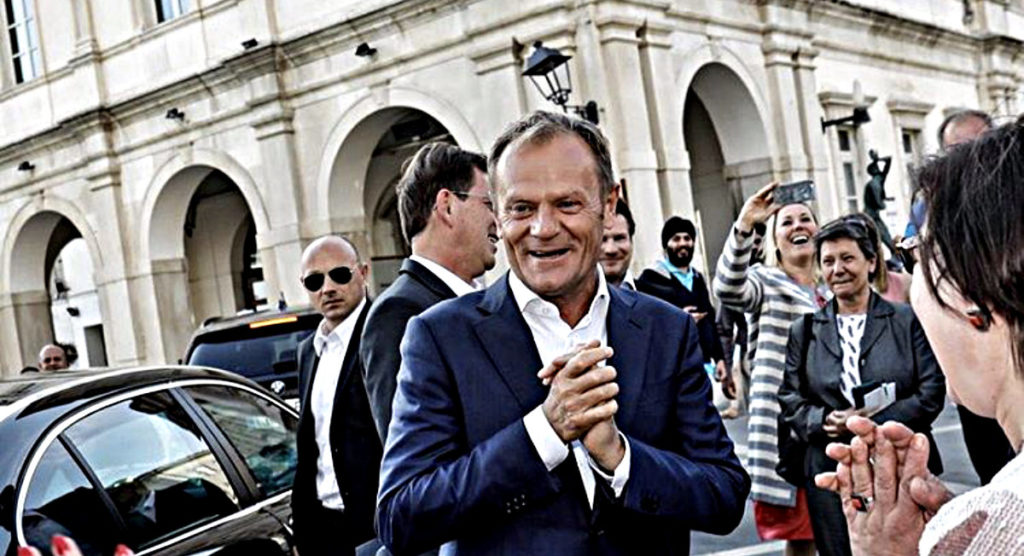 Wyjątkowe zdjęcie Donalda Tuska w sieci. Nie poznacie go