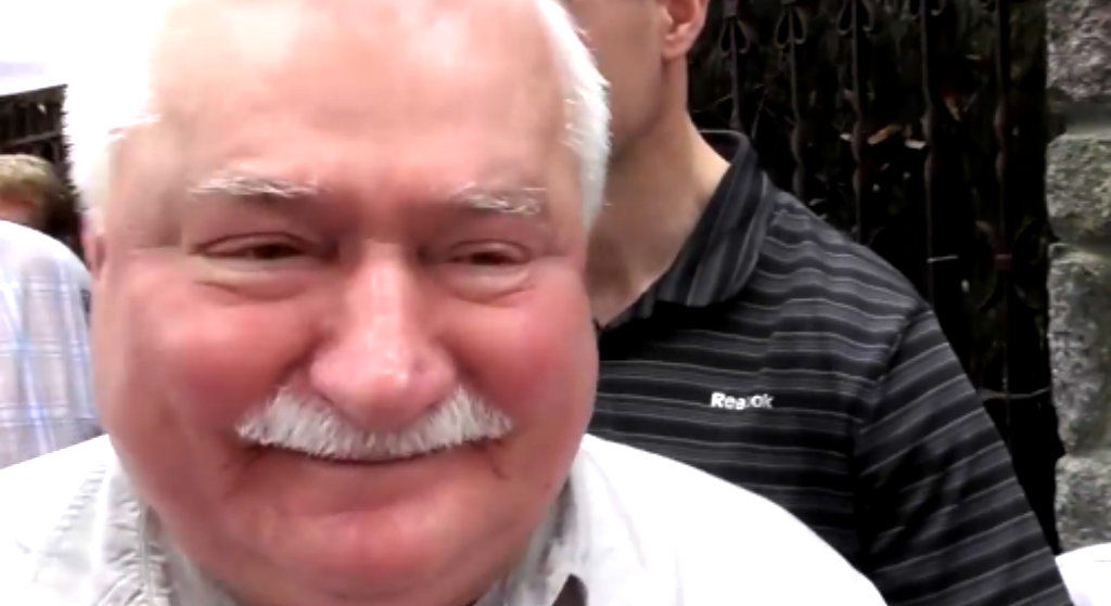 Lech Wałęsa wygrał. Upokorzony Antoni Macierewicz musiał odejść z ugrupowania