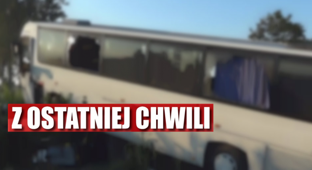 W środku było 24 dzieci! Śmigłowiec ruszył, dramatyczna akcja służb