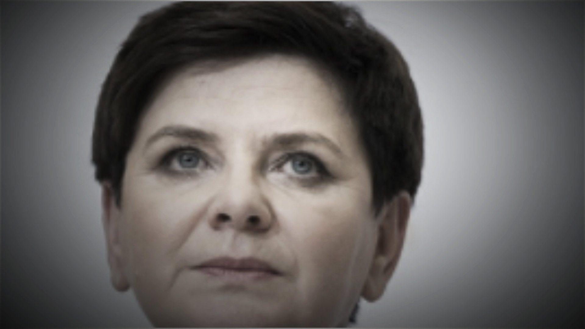 Spektakularny upadek Beaty Szydło. W rankingu zaufania szoruje po dnie