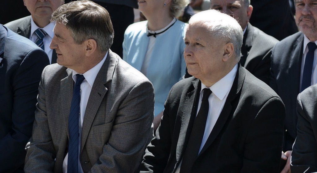 Totalny cyrk w PiS! Politycy władzy chowają się ze wstydu