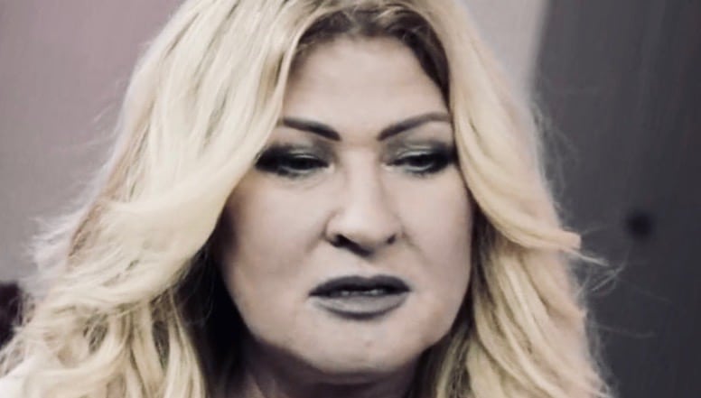 Stan Beaty Kozidrak się jest rozpaczliwy i tragiczny. Nie chce się pokazywać, nie potrafi śpiewać