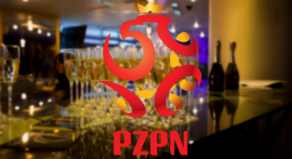 Polacy wylecieli z mundialu. Tak "cierpią" nasi piłkarze, alkohol i śpiewy