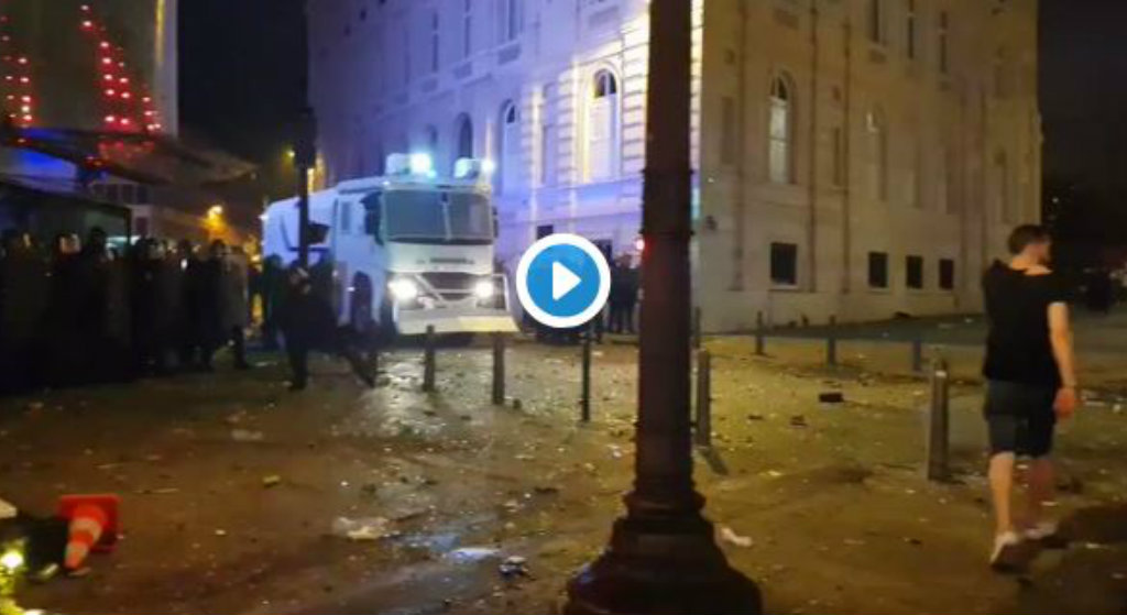 Zamieszki po mundialu! Splądrowali sklepy, bili się z policją
