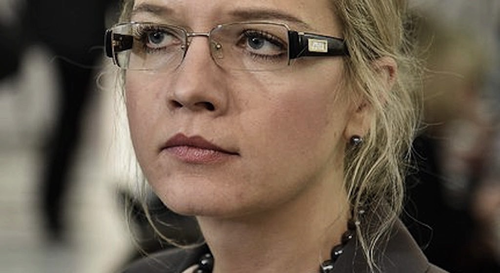 Przestraszona Wassermann tłumaczy się publicznie. Spotkała ją ogromna agresja