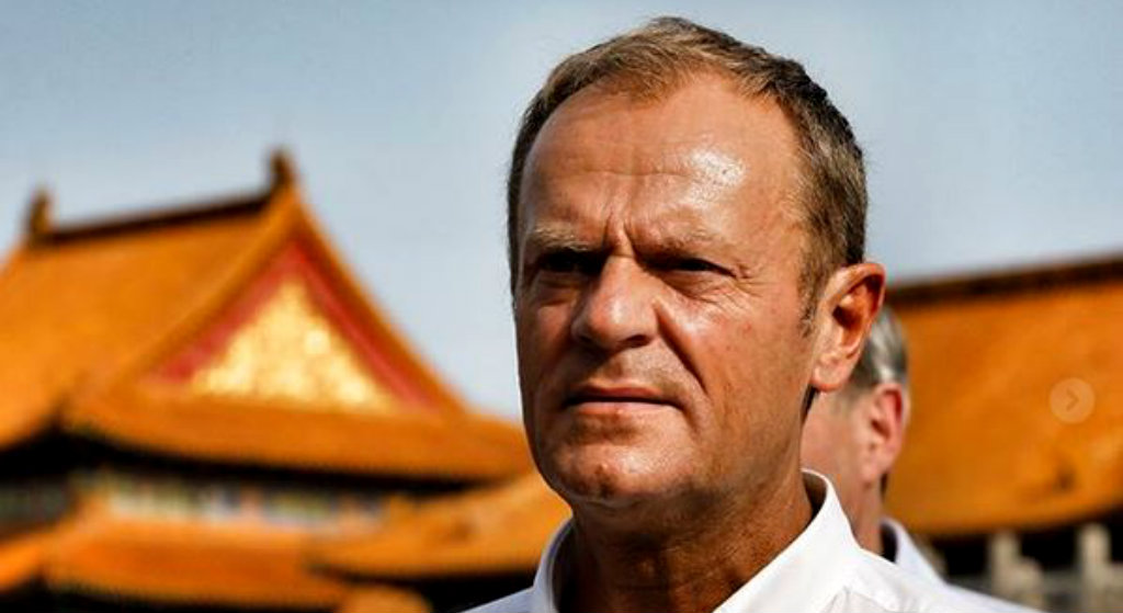 Historyczny przełom! Tusk podpisał legendarny dokument, to się dzieje na naszych oczach