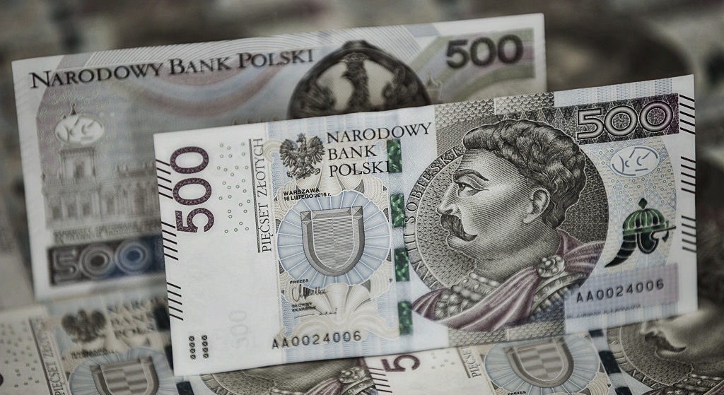 500 plus upada! PiS w panice, nie wie co robić