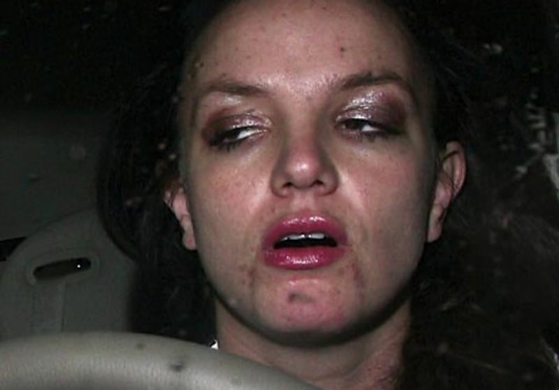 Britney Spears jest na wykończeniu. Uzależnienie ją zabija, nie chce pomocy