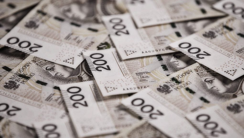 Masz konto w jedynym z tych banków? W weekend nie wypłacisz pieniędzy