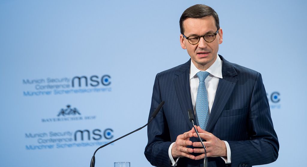 Morawiecki zabrał się za PKO BP. Klienci patrzą ze zdumieniem