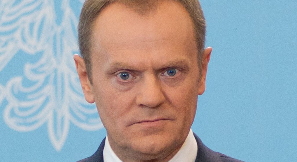 Tusk stracił pozycję. Opozycja zrozpaczona