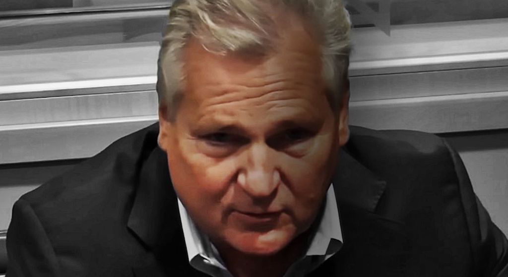 Nie dadzą im spokoju! Dorwali półnagiego Kwaśniewskiego na wakacjach