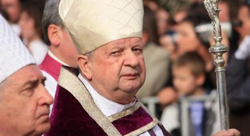 Kard. Dziwisz oszukał Jana Pawła II? Nie wypełnił jego testamentu
