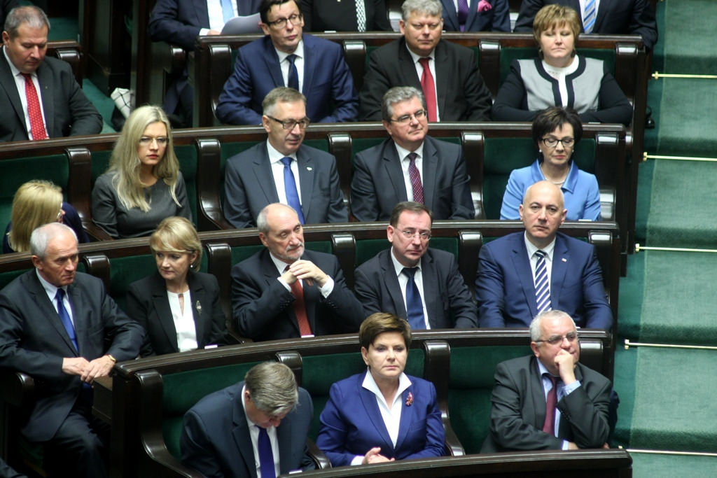 PiS ugiął się pod naciskiem prasy! Wycofują się ze zmiany, o której mówiła cała Polska