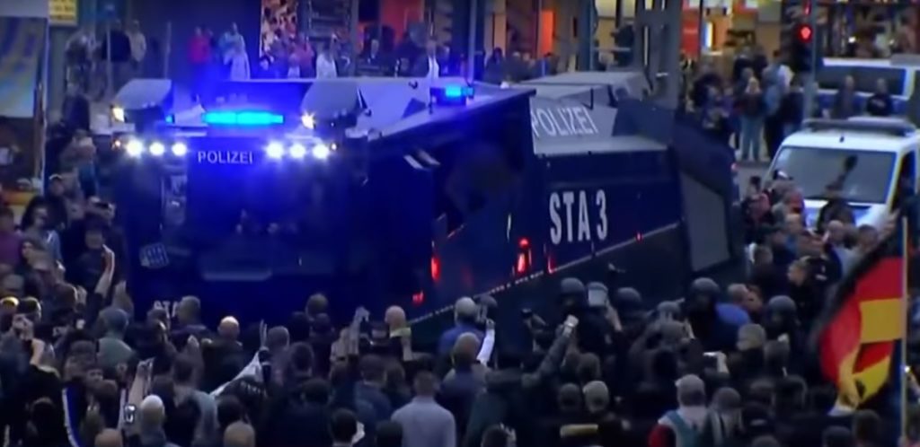 Zamieszki za polską granicą! Ogromna mobilizacja służb, wielu rannych