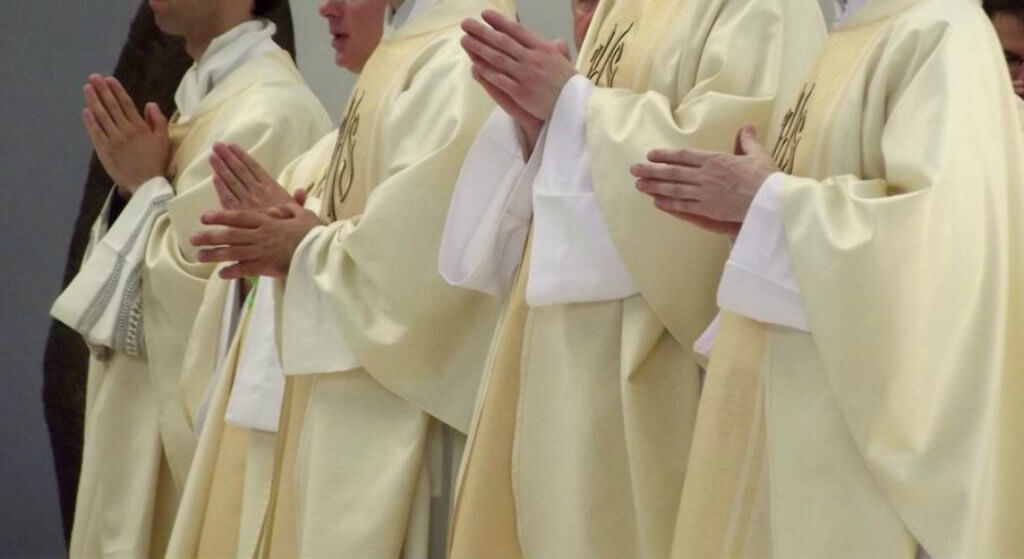 Tomasz Sekielski zbiera na film o pedofilii w polskim Kościele. Ma już oszałamiającą kwotę!