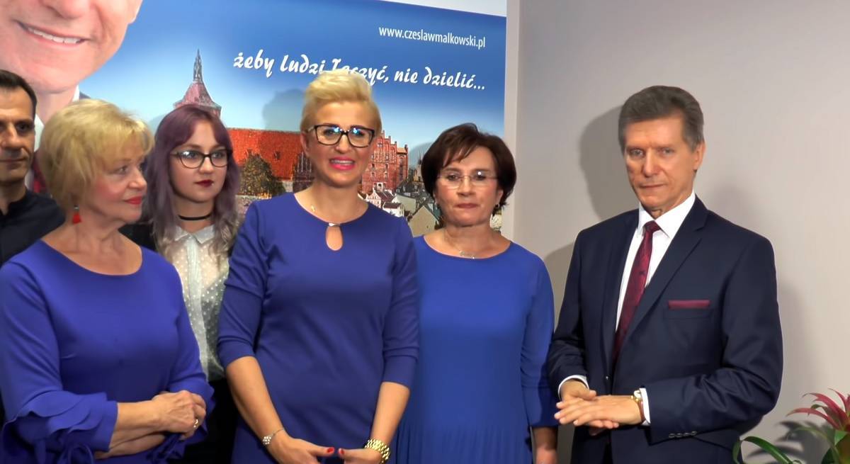 Polityk oskarżony o gwałt walczy o fotel prezydenta miasta! Nie cichną głosy oburzenia