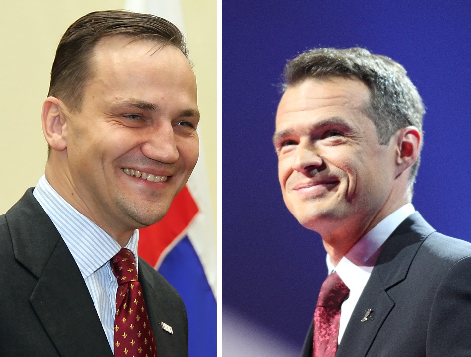 Politycy oglądają Bonda i kpią z afer z ich udziałem