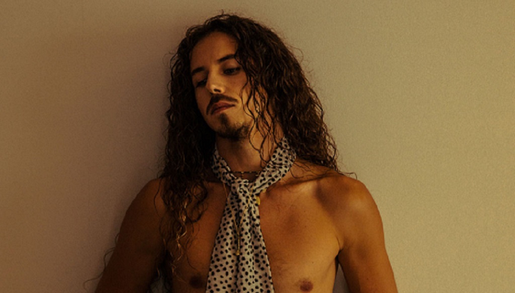 Michał Szpak intymnie jak nigdy. Zabawne czy żenujące?