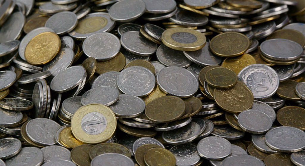 Rządowa komisja wzięła się za duży polski bank! Co z klientami?!