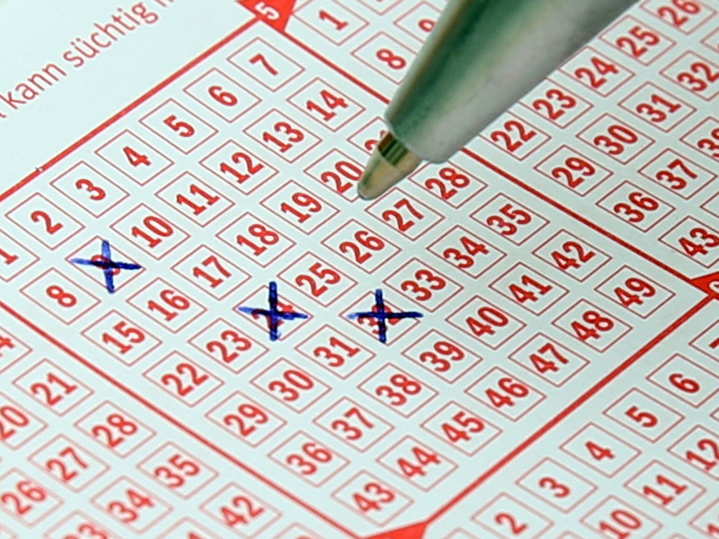 NIEMOŻLIWE! W polskim Lotto stało się coś niesamowitego, pierwszy przypadek w historii