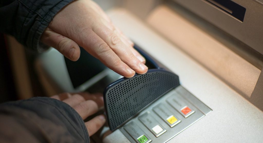 Wielkie zmiany w popularnym polskim banku! Starsze osoby będą mocno zdziwione