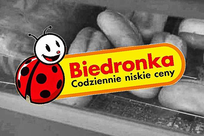 Robaki w żywności to nie koniec. Ta "niespodzianka" w Biedronce przyprawia o wymioty