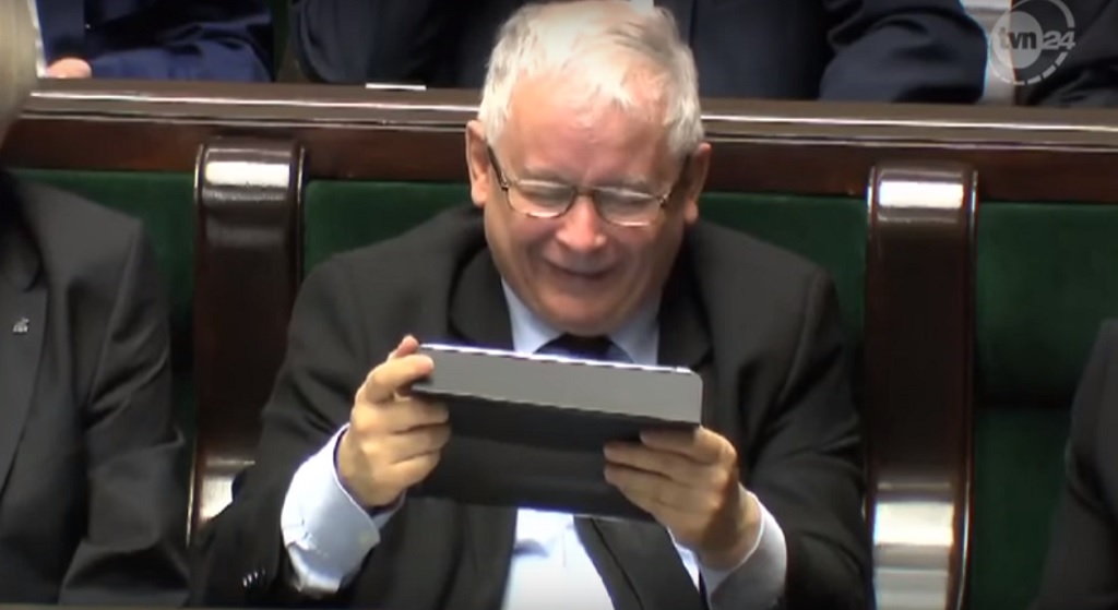Politycy PiS bezczelnie nabijają się z problemów obywateli! Będziecie wściekli