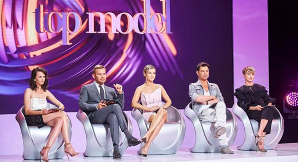 Gwiazda hitowego show TVN przyznała się do strasznej choroby psychicznej. Fani zamarli
