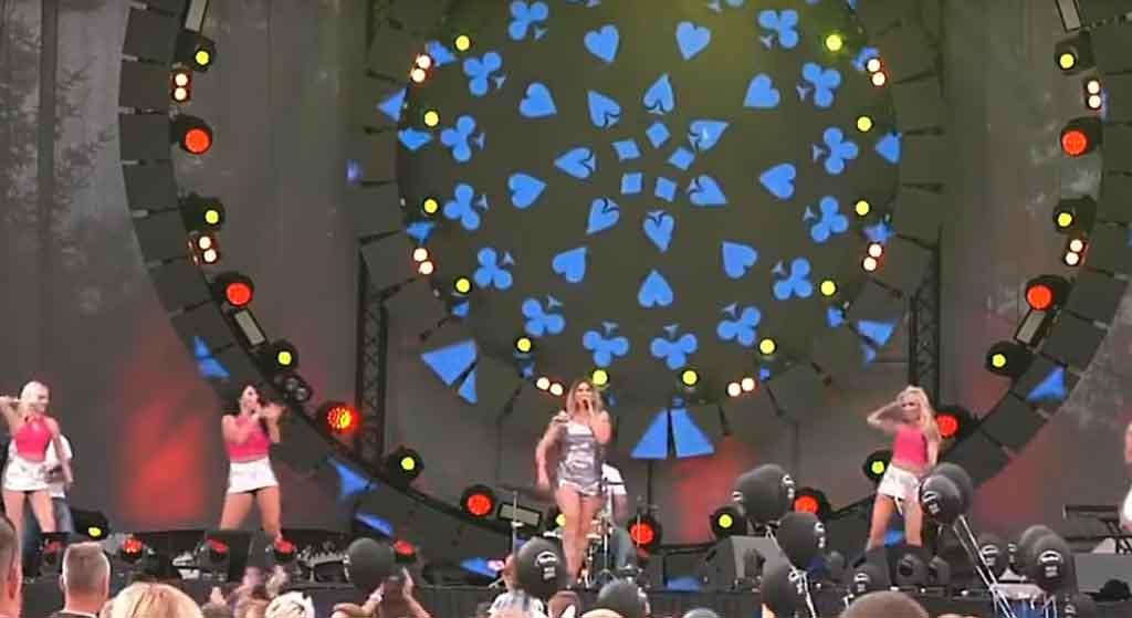 Znienawidzone gwiazdy disco polo sprofanowały hymn Polski! Afera jakiej jeszcze nie było