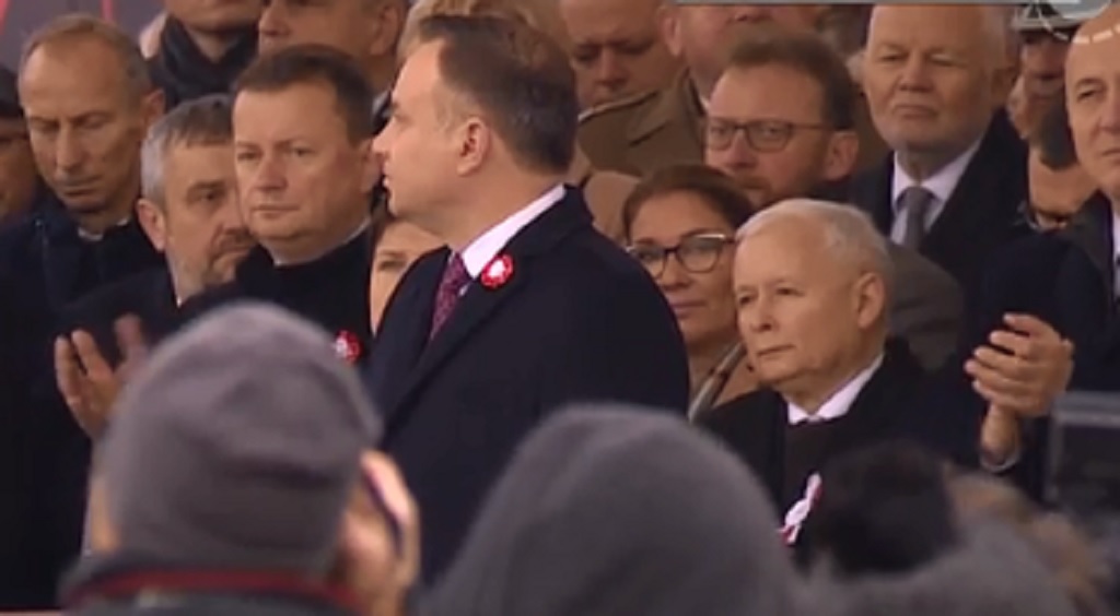Naprawdę to zrobili! Kaczyński PUBLICZNIE poniżył Tuska