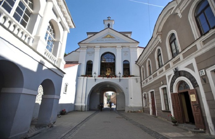 Rosyjski deputowany: Polacy masowo domagają się zwrotu Wilna